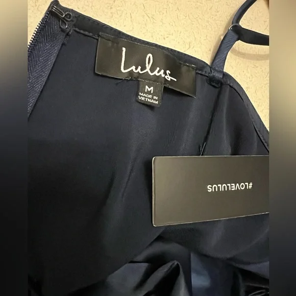 Lulus Touch of Heaven Navy Blue Satin Sleeveless Jumpsuit NWT Size M - Picture 4 of 8